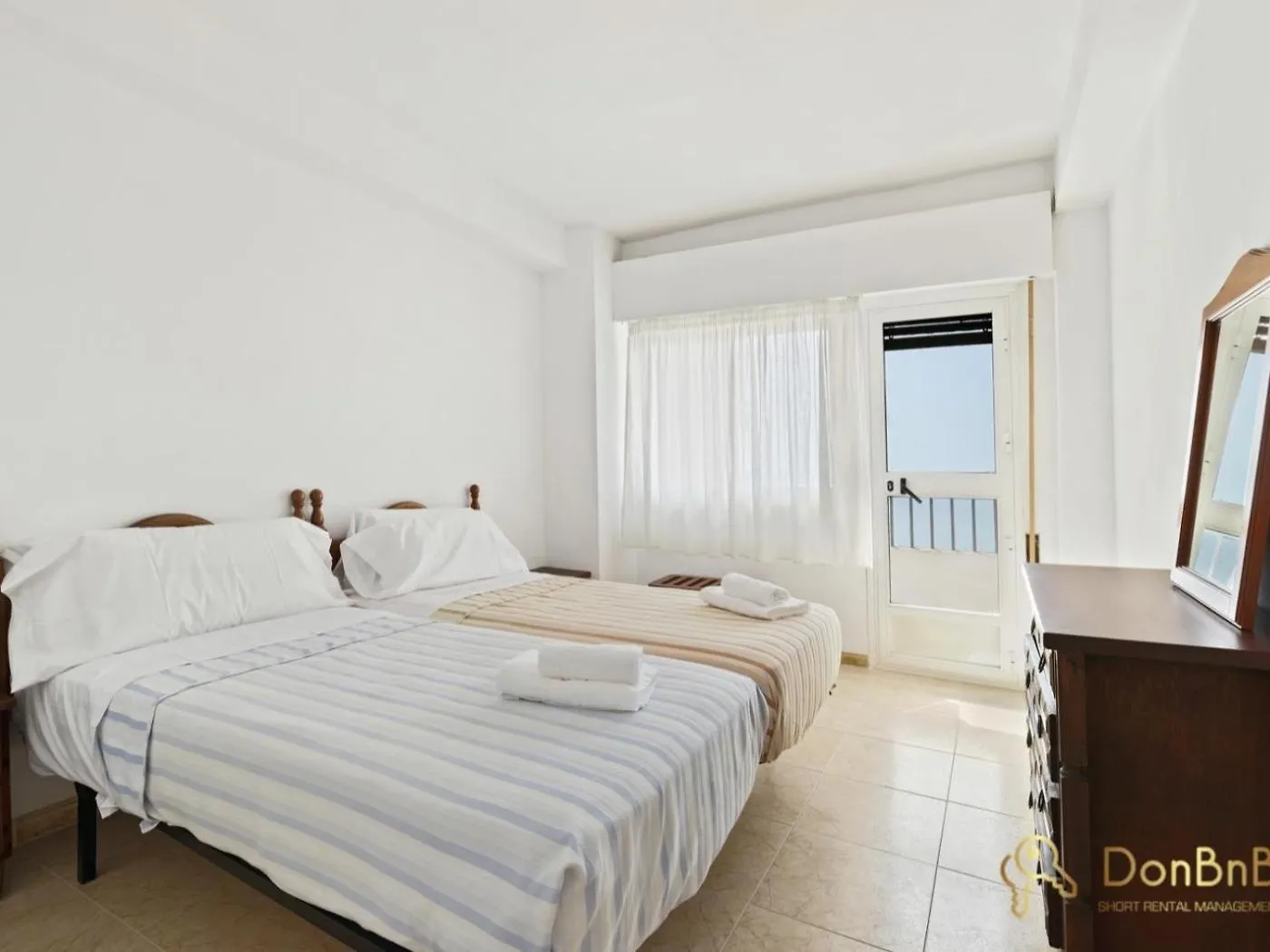 Apartamento Con Piscina En La Primera Linea De Playa De Fuengirola Apartment
