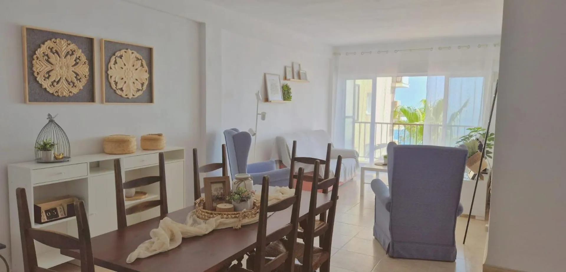 Apartamento Con Piscina En La Primera Linea De Playa De Fuengirola