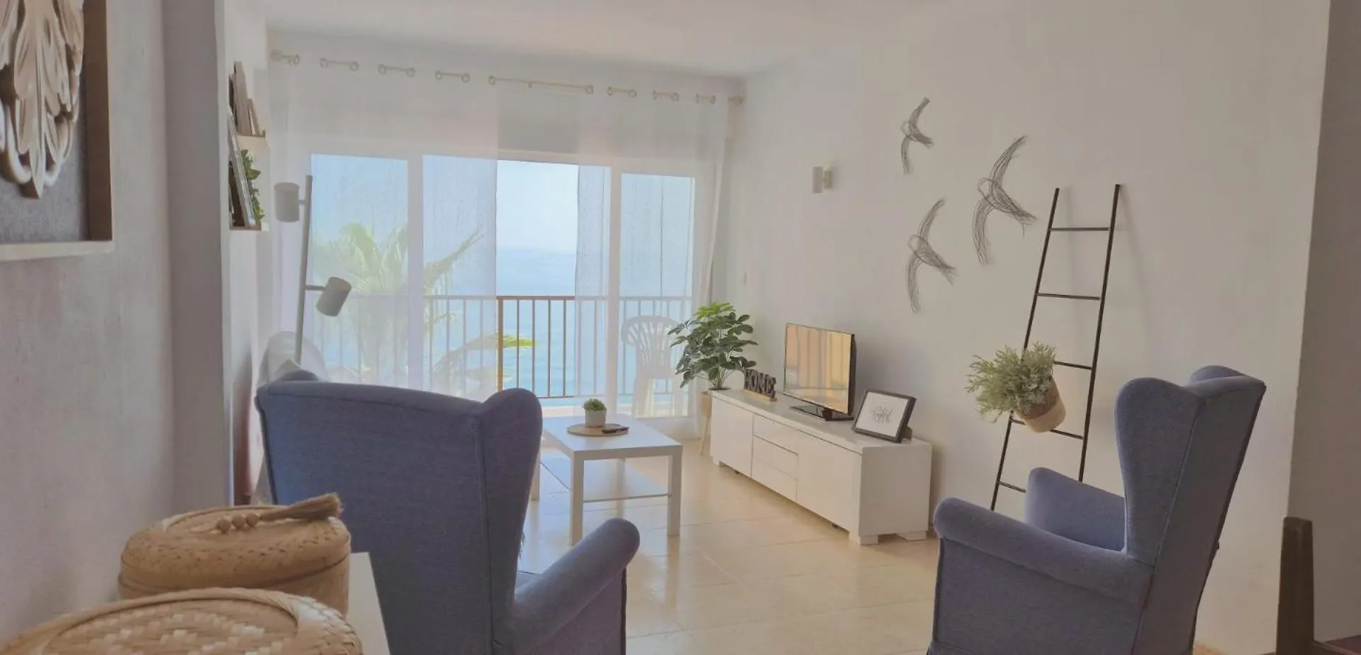 Apartamento Con Piscina En La Primera Linea De Playa De Fuengirola 0*,
